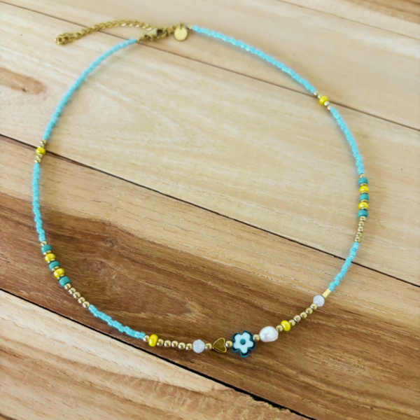 Collier fleur, perles d'eau douce et perles de rocaille - Bleu